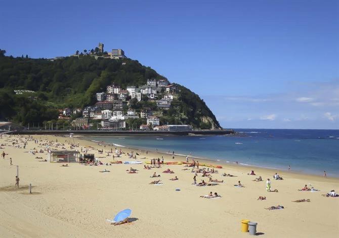 New Apartment & Terrace. Steps To Ondarreta Beach Anorga-Lugariz Luaran gambar